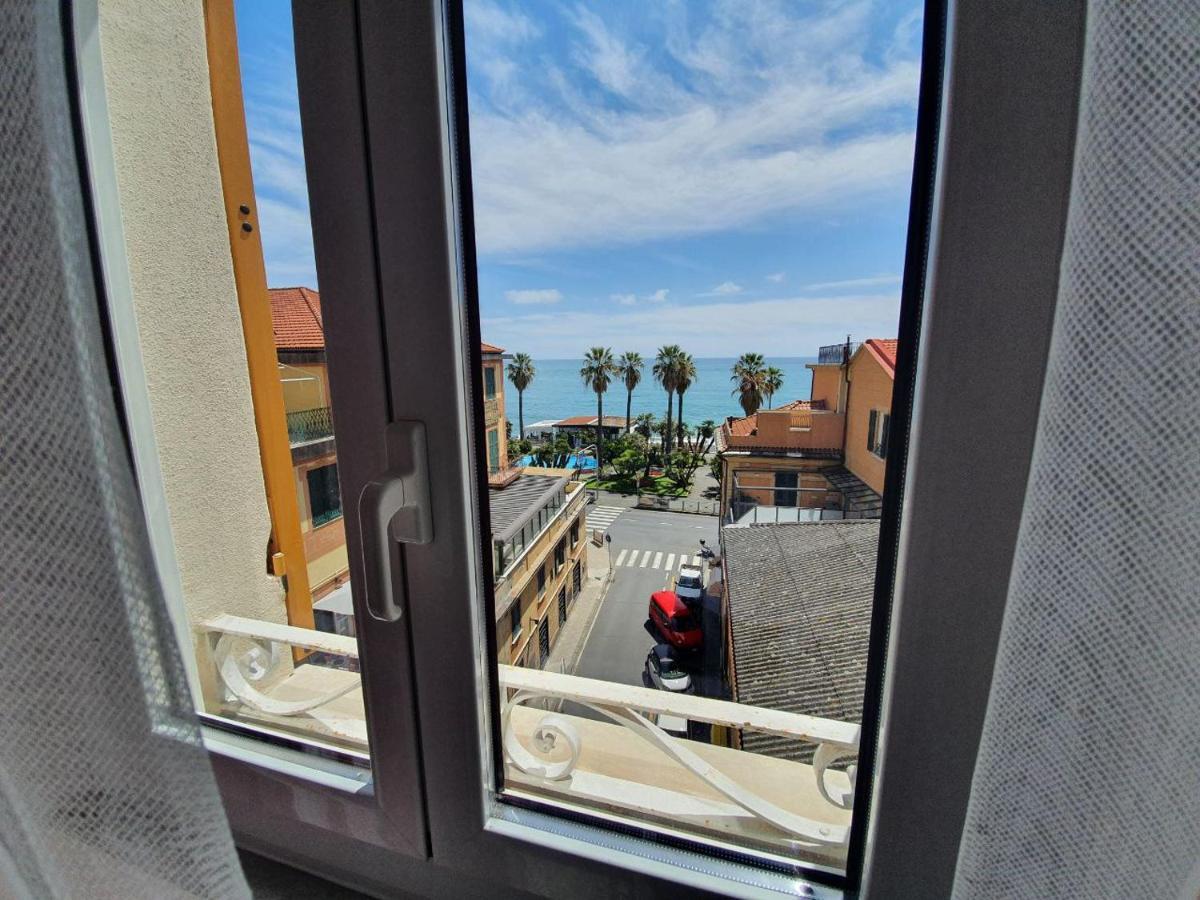Varazze Suite Sauna E Hammam Kültér fotó